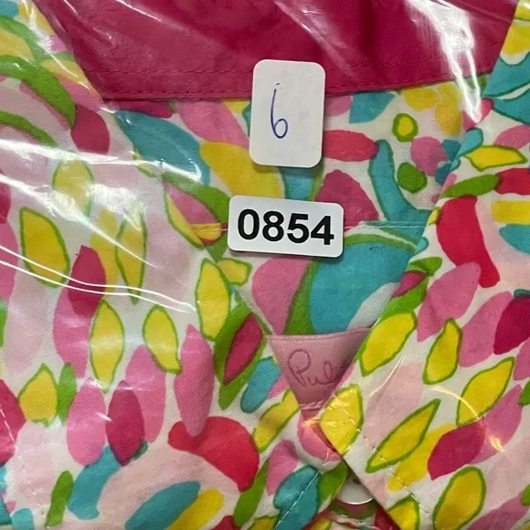 Lilly Pulitzer Print Blouse Size 10 - Picture 9 of 10